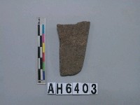 藏品(磨製石斧)的圖片